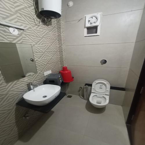 Raghav Homestay